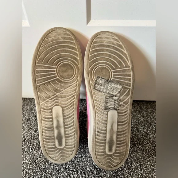 Forever 21 Pink & White Women's Low-Top Lace-Up Sneakers - Picture 5 of 5